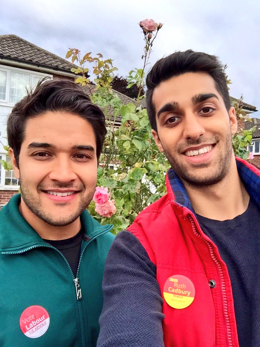 Just under 2 hours till the polls shut. #VoteLabour to get the wonderful <a href="/RuthCadbury/">Ruth Cadbury</a> re-elected #ForTheMany #GE2017 #TeamRuth #doorknocking