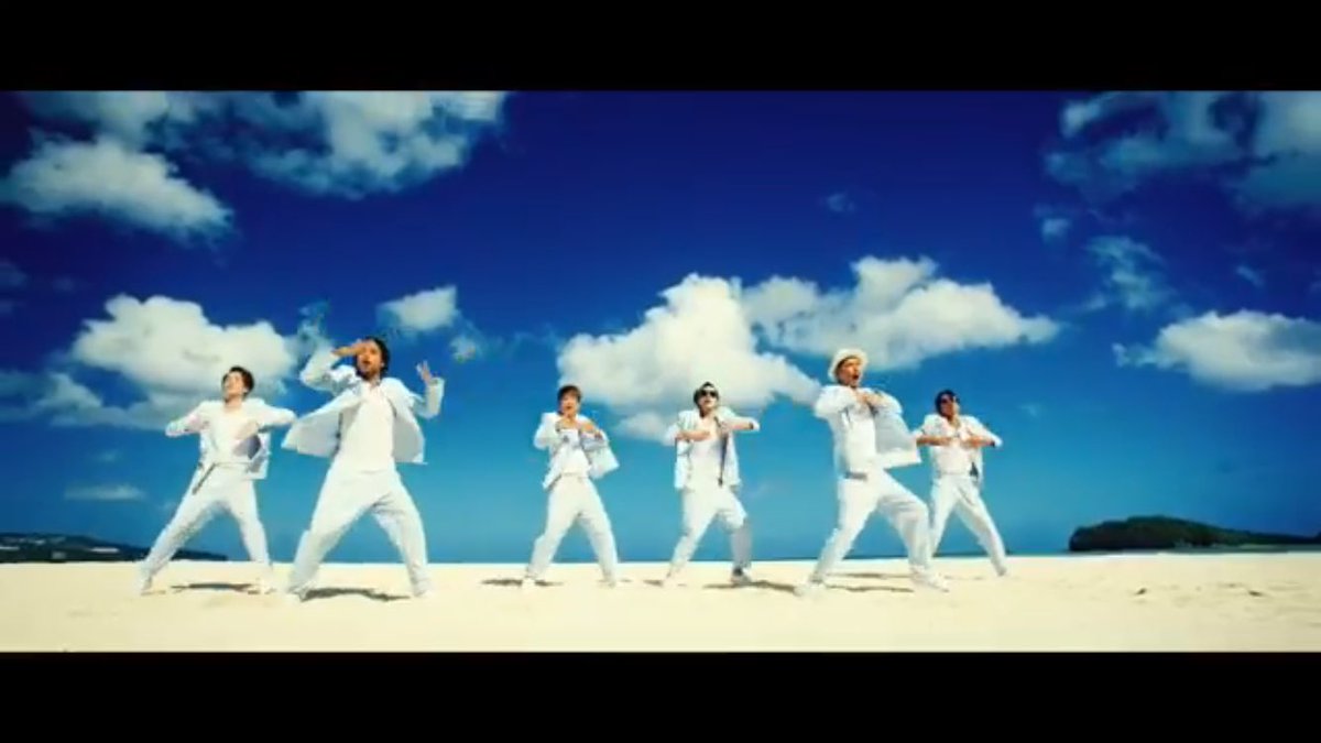 LDH_yk0524's tweet photo. 曲調は全く違うけど、青い空に白い衣装がこんなにも似合う人たちが揃ってるLDHほんとに強いと思うんだ…
#GENERATIONS
#空 
#EXILETHESCOND 
#SummerLover https://t.co/gMjW2wAIhz