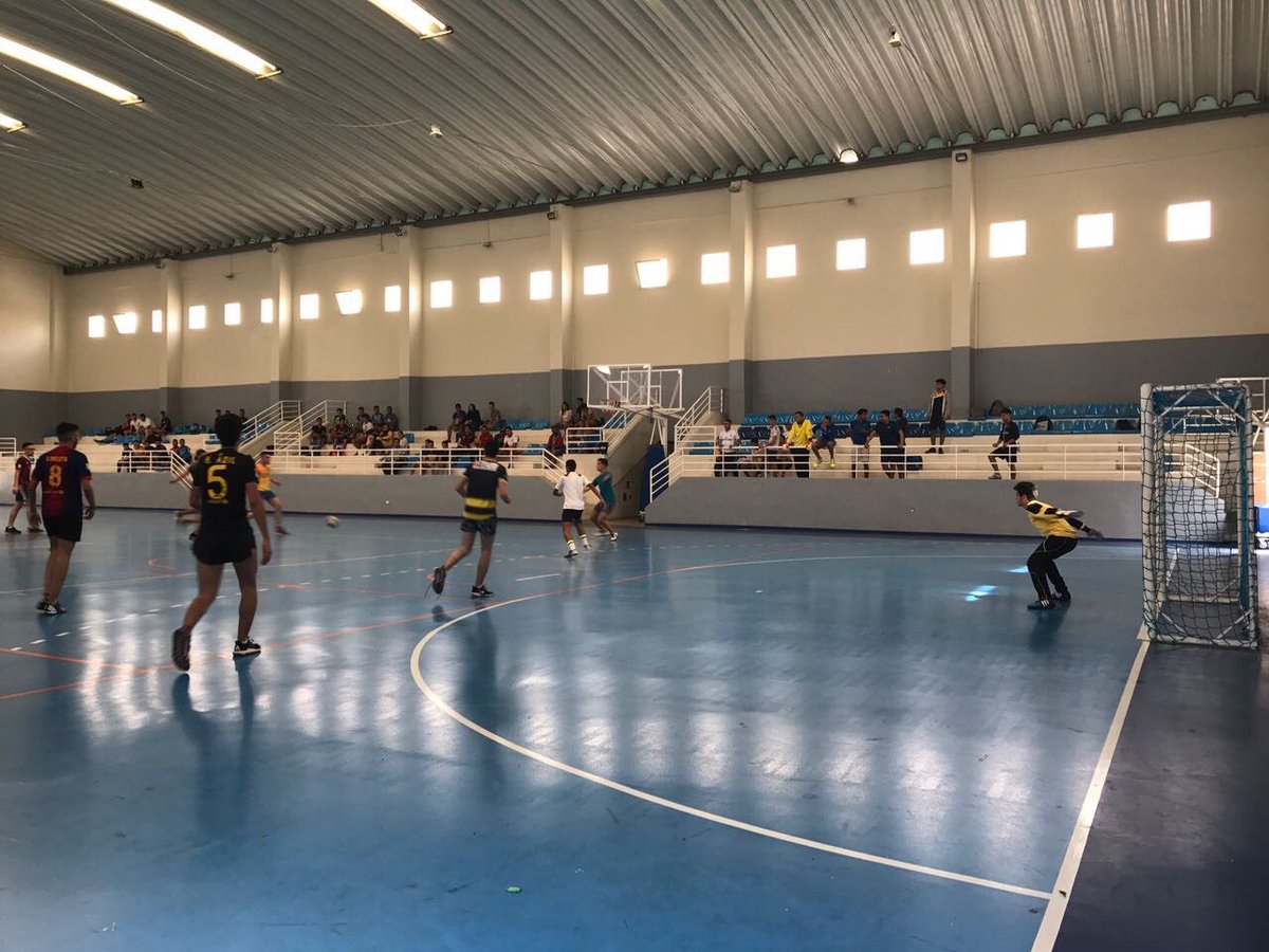 HEMofficiel's tweet photo. #BigUp au groupe "HOPACT" de #HEMFès qui a organisé dans le cadre de leur #Prolib, un tournoi inter-universitaire de #Futsal à Fès... https://t.co/9MpPNGCdGa