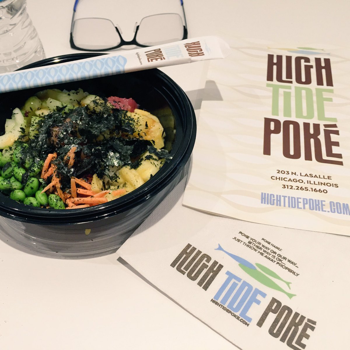 MobileMollusk's tweet photo. I'm so excited to try healthy, tasty, NEW food at the @HighTidePoke that's now open near my work! 😄❤️😄🍣🍍🍚
#food #lunch #sashimi #Chicago https://t.co/WLy4marGsN