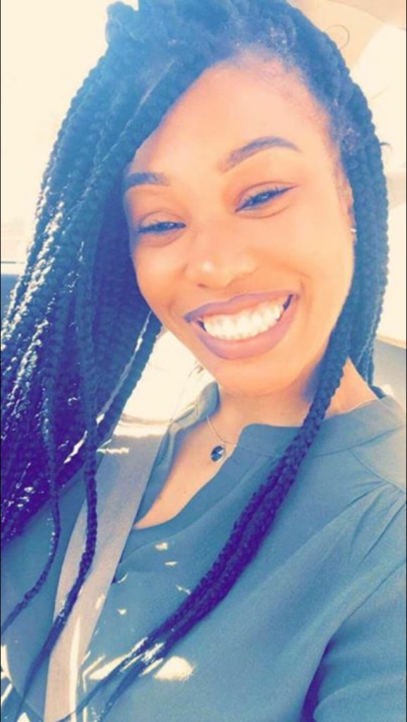 LOLatMYproblems's tweet photo. ๐ฃSHOUTOUT to @Quierra_Luck for winning the #GrowWithJay internship @RealJayWilliams y'all will be seeing her on TV soon ๐๐พ๐๐พ https://t.co/55B9Ts06L8