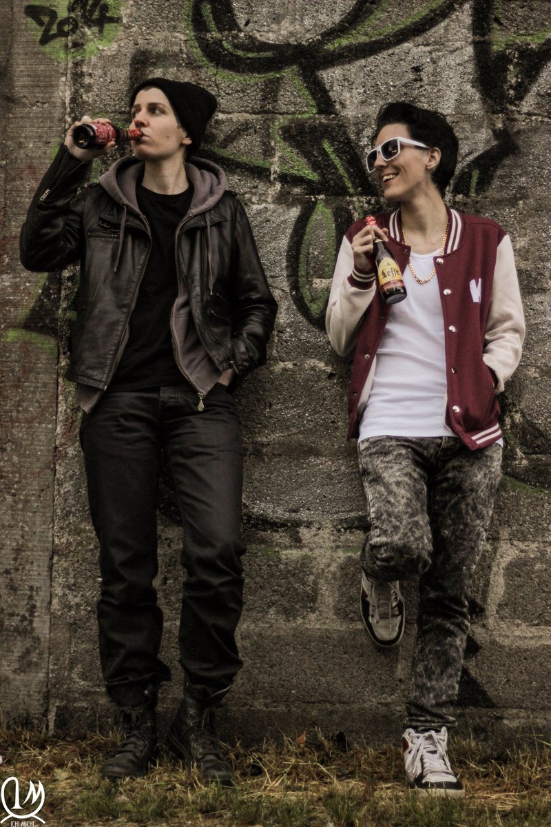 SariaAlkiniria's tweet photo. "Angry almost boyfriends" 8D
We got all of our photos from our Rovinsky shoot! :DD So have some of them! :p #trc #rovinsky #theravencycle https://t.co/pFxVTEw88l
