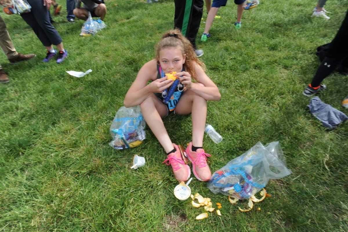 IBXRun10's tweet photo. What’s your go-to snack after a long run? #BCBSR17 https://t.co/BNT9QrQKXM