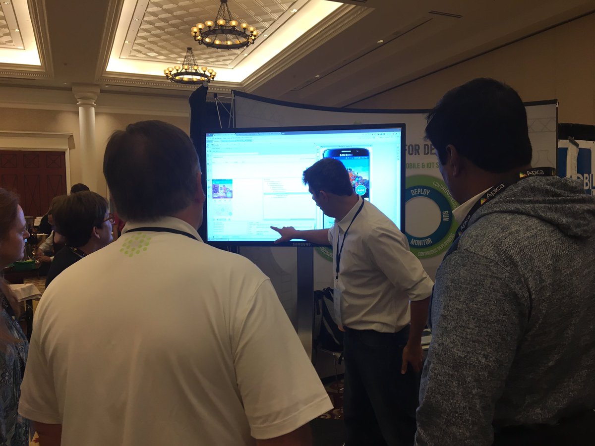 MeitalFischer's tweet photo. Live raffle now @perfectomobile booth 12 #BetterSoftwareCon https://t.co/Fx4wciqX27