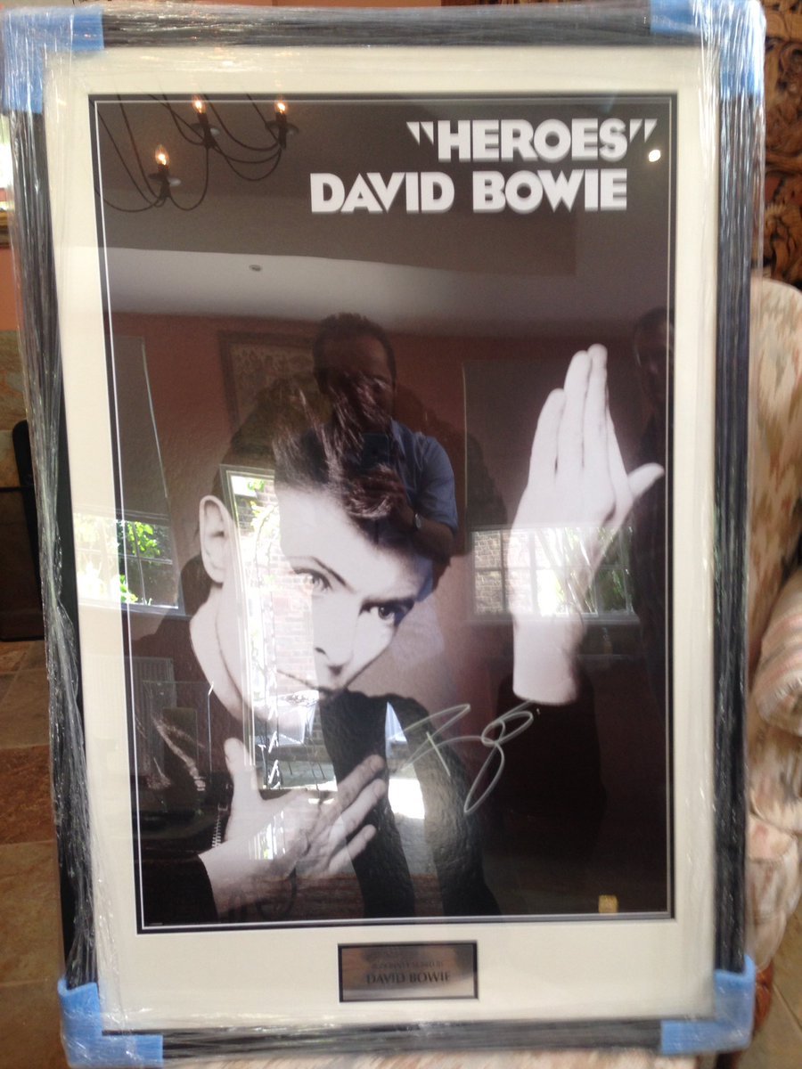 simplybowie1's tweet photo. A week to go till Simply Bowie !@LiveAtZedel @ChadLelong @oliverdarley https://t.co/RN5v5k2Hxx