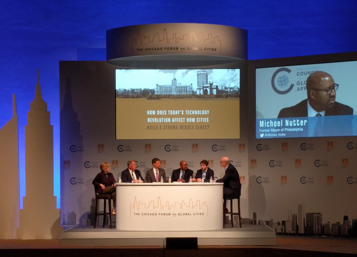 RobertHaidari's tweet photo. There are economic consequences of #tech #disruption, we need a strategy that addresses those who are negatively  impacted #GlobalCities2017 https://t.co/s33t8xcOyY