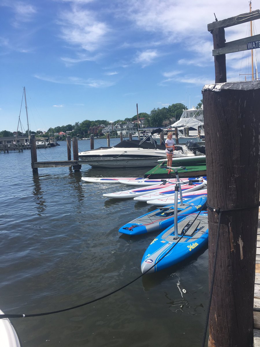 megganphone's tweet photo. Tough day at the office with #CapitalSUP Annapolis. @ChesBayMag #SUPlesson #paddling #egoalley https://t.co/zZQ7SJVbQP