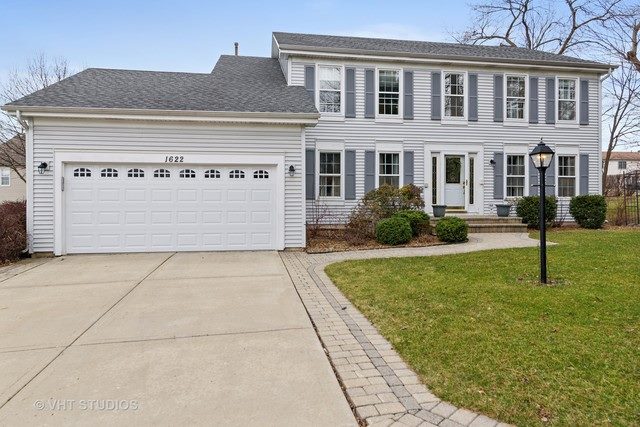 hartygroup's tweet photo. Under contract- A townhome in #BartlettIL, a split level in #LibertyvilleIL & a colonial in #HoffmanEstates. #HartyRealtyGroup #DreamHome https://t.co/t1SSoLg7lN