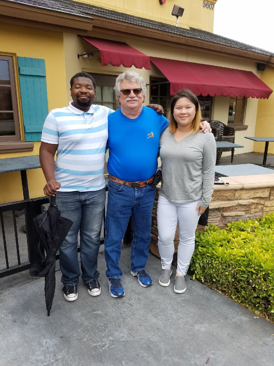 CCHS_Nelson's tweet photo. 2012 Comm Tech Pathway alums Cathy Xiong &amp; Dwayne Mcaffee w/Mr. Wilson. Cathy grad Stan State &amp; Dwayne grad next year w/Computer Sci degree https://t.co/iTcVdFCG94