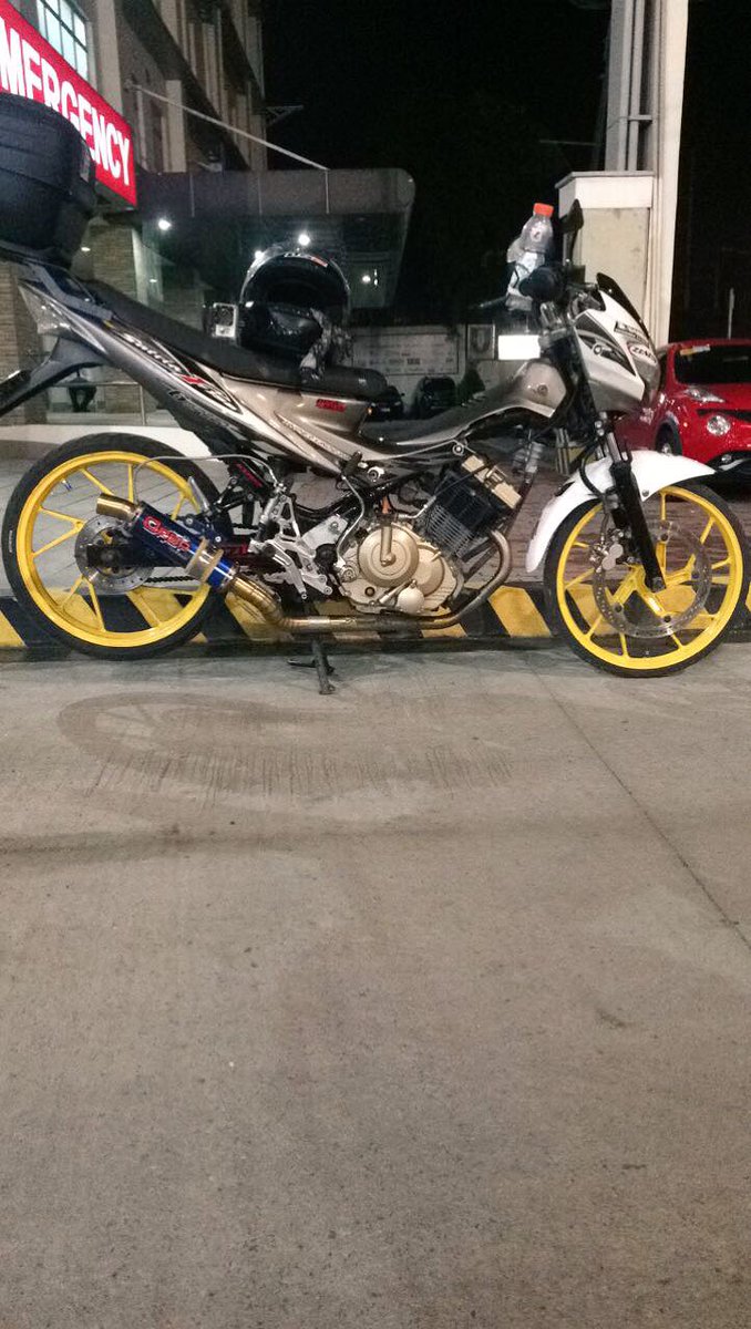 Nhielwhuuut's tweet photo. Before x After 😍💘❤️😘 #honda #esi #sohc #sbak #egspeed #hcep #suzuki #r150 #dohc #badboyfam #allstarSS #mybabies #stillonprocess https://t.co/FVyGidxpBu