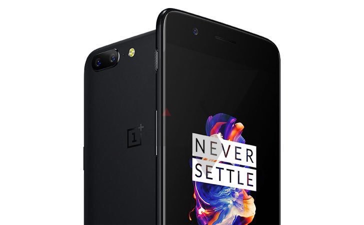 techinfobit's tweet photo. And here is the iPhone by OnePlus and OnePlus 5 by iPhone 😉 
#iPhoneDitto #iPhoneCopy  #OnePlus5 @OnePlus_IN @oneplus @getpeid @petelau2007 https://t.co/cNcx2PV2IX