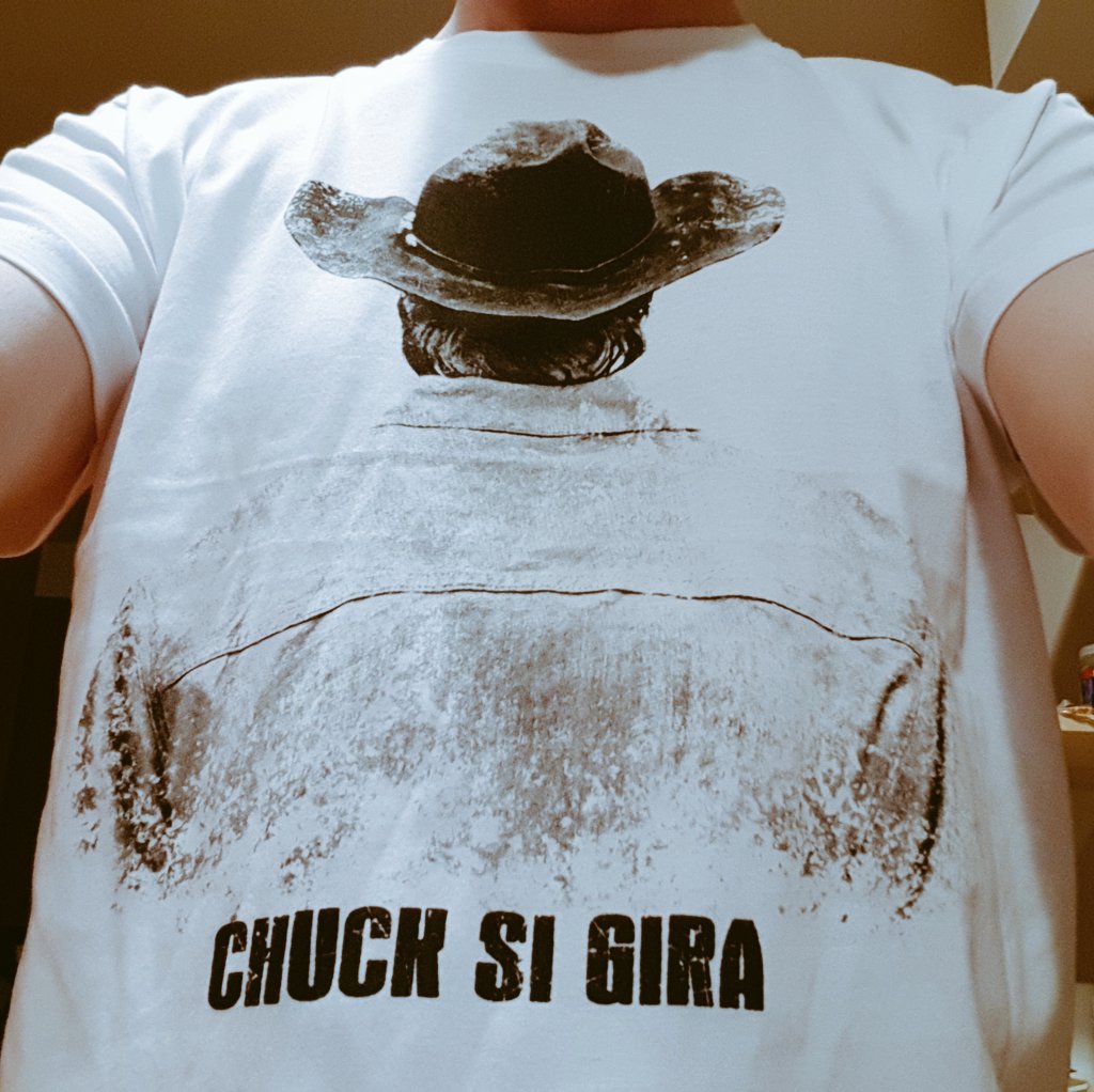 silvioderossi's tweet photo. Chuck si gira... solo se ti giri tu. 😂😂😂 [Thanks @FiatProOfficial - #BeChuckOrBePro] https://t.co/ry9vJ6AFqV