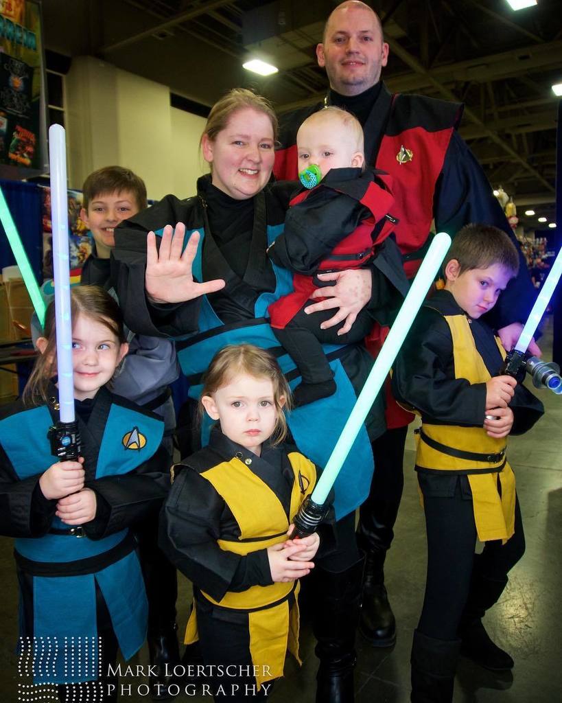 Ectogammot's tweet photo. Live long and may the force be with you, always. #slcc #slcc2016 #slccomiccon #saltlakecity #saltlakecomiccon #cos… https://t.co/6oWZuLLr1B https://t.co/d6pfneFrGB