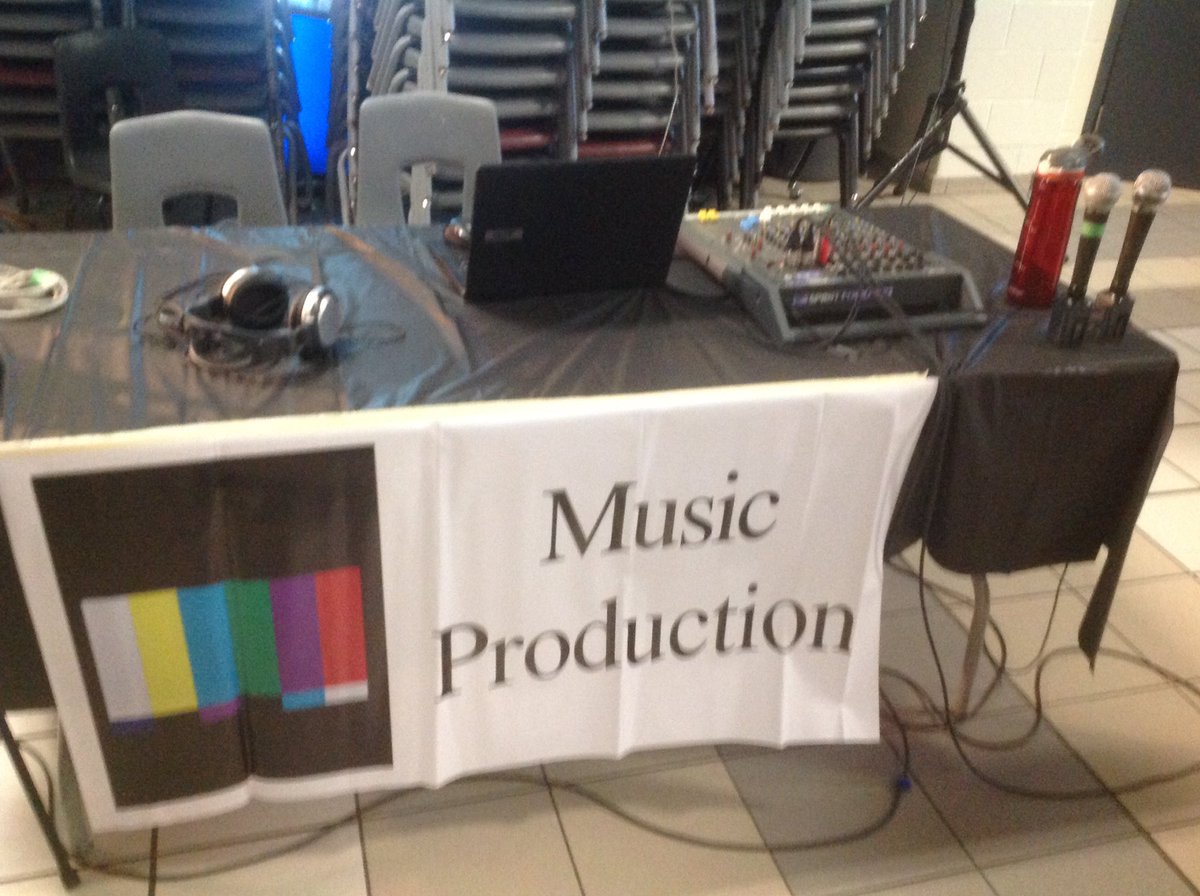 PathwaysYCDSB's tweet photo. ICT #SHSM Media Festival @STL_SHSM https://t.co/j7AbaTSK0j