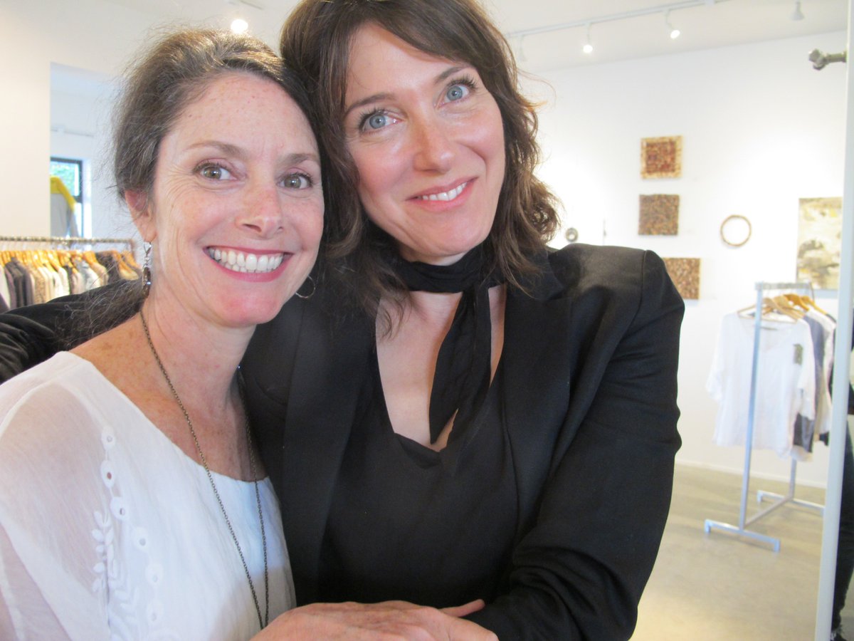 ConnieKuhns's tweet image. Susan Bowers (Fever Tree) and Nadia Bizzotto, (Pitchfork Social), at the opening of Nueseum, Pod Contemporary Gallery #saltspringisland