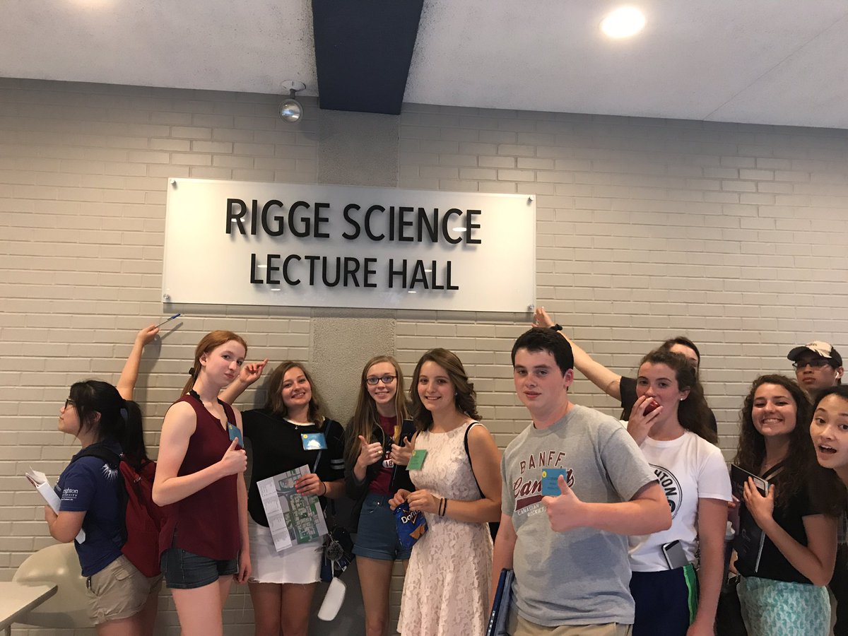 yummyyellowmac's tweet photo. @NewBluejays #SPyellow #rigge #sciencey https://t.co/rEY0538jrJ