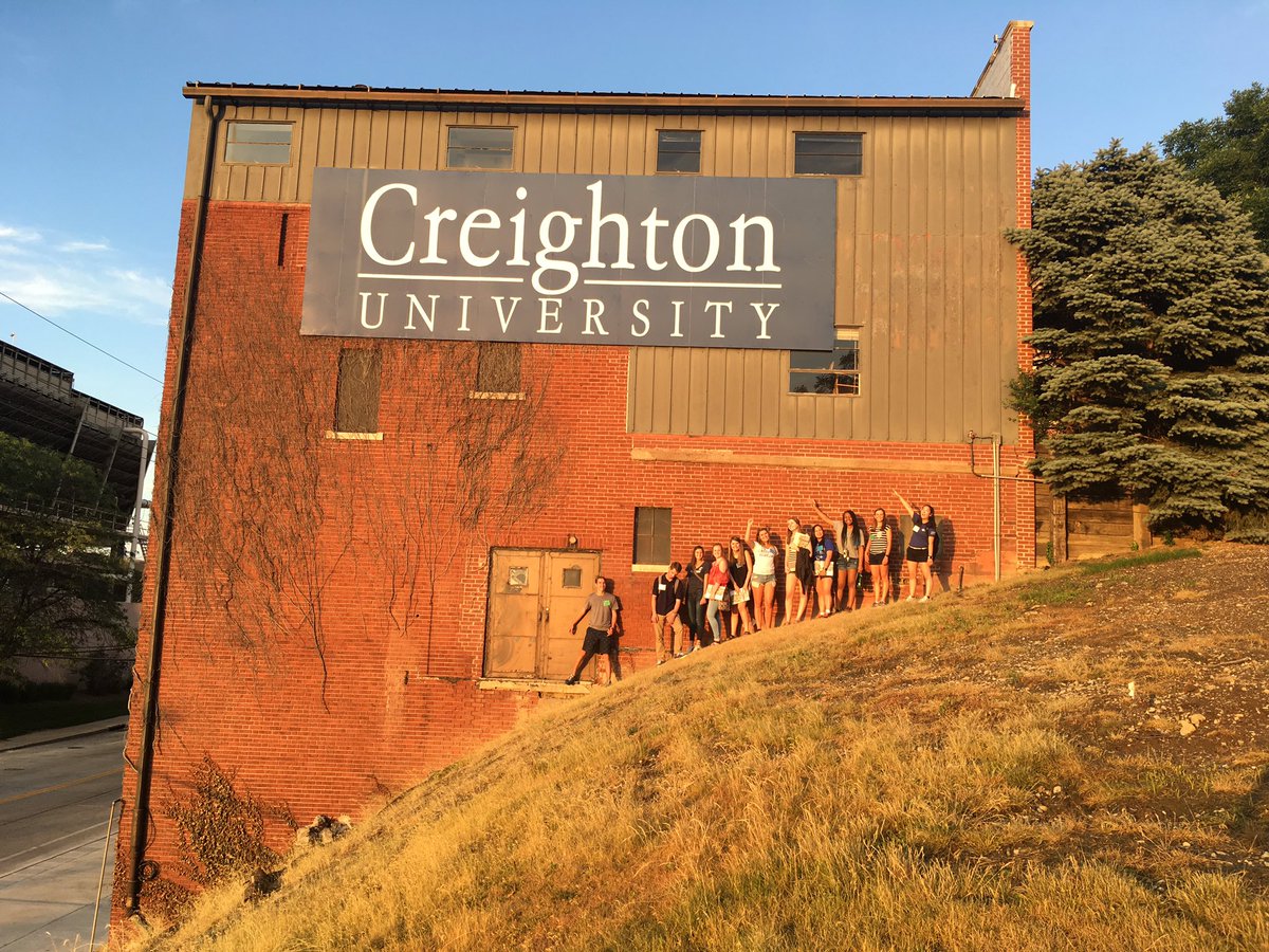PurplePacas's tweet photo. @NewBluejays #sppurple #CUintheFall https://t.co/Kylu53c52E