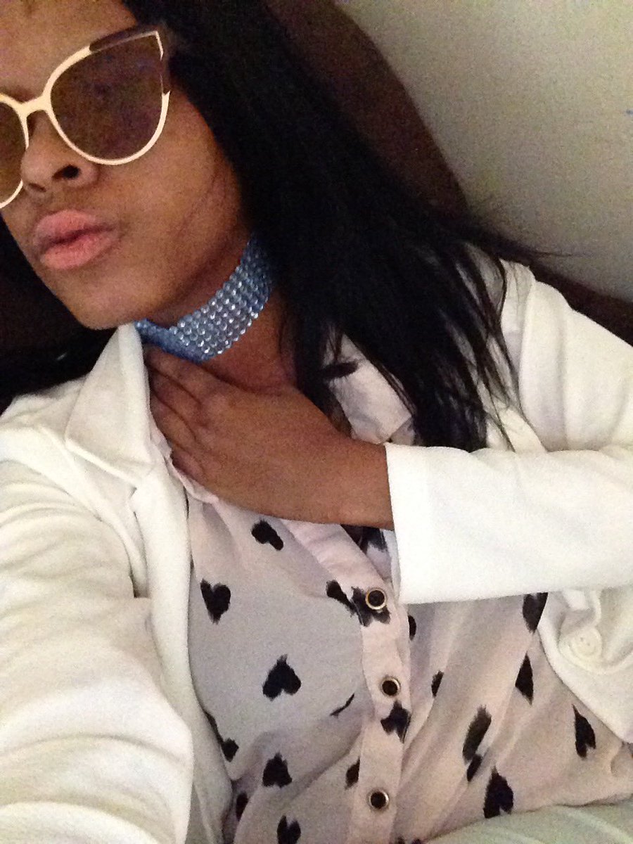 jujubadasss's tweet photo. 👑 https://t.co/t7yGjIZdT9