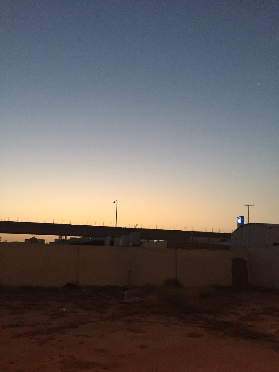 لحظه شروق الشمس