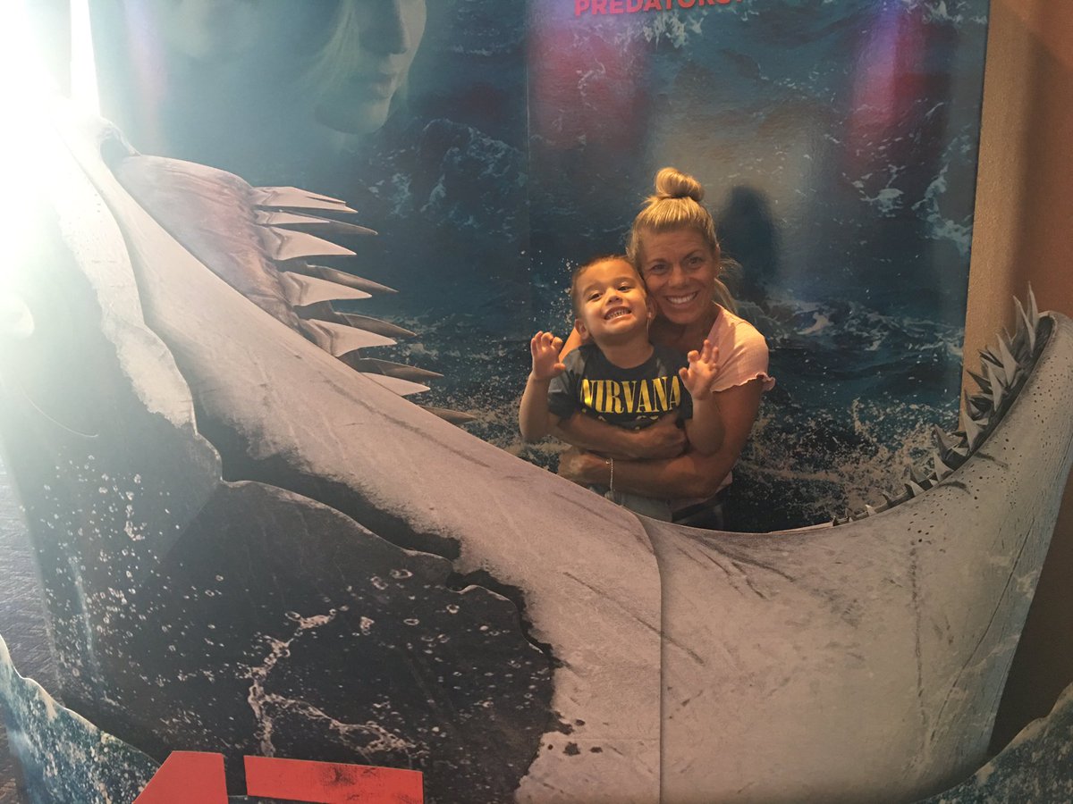 Gavin821's tweet photo. I'm guessing this is going to give me nightmares! #sharkbait https://t.co/yVhIi5Tcon
