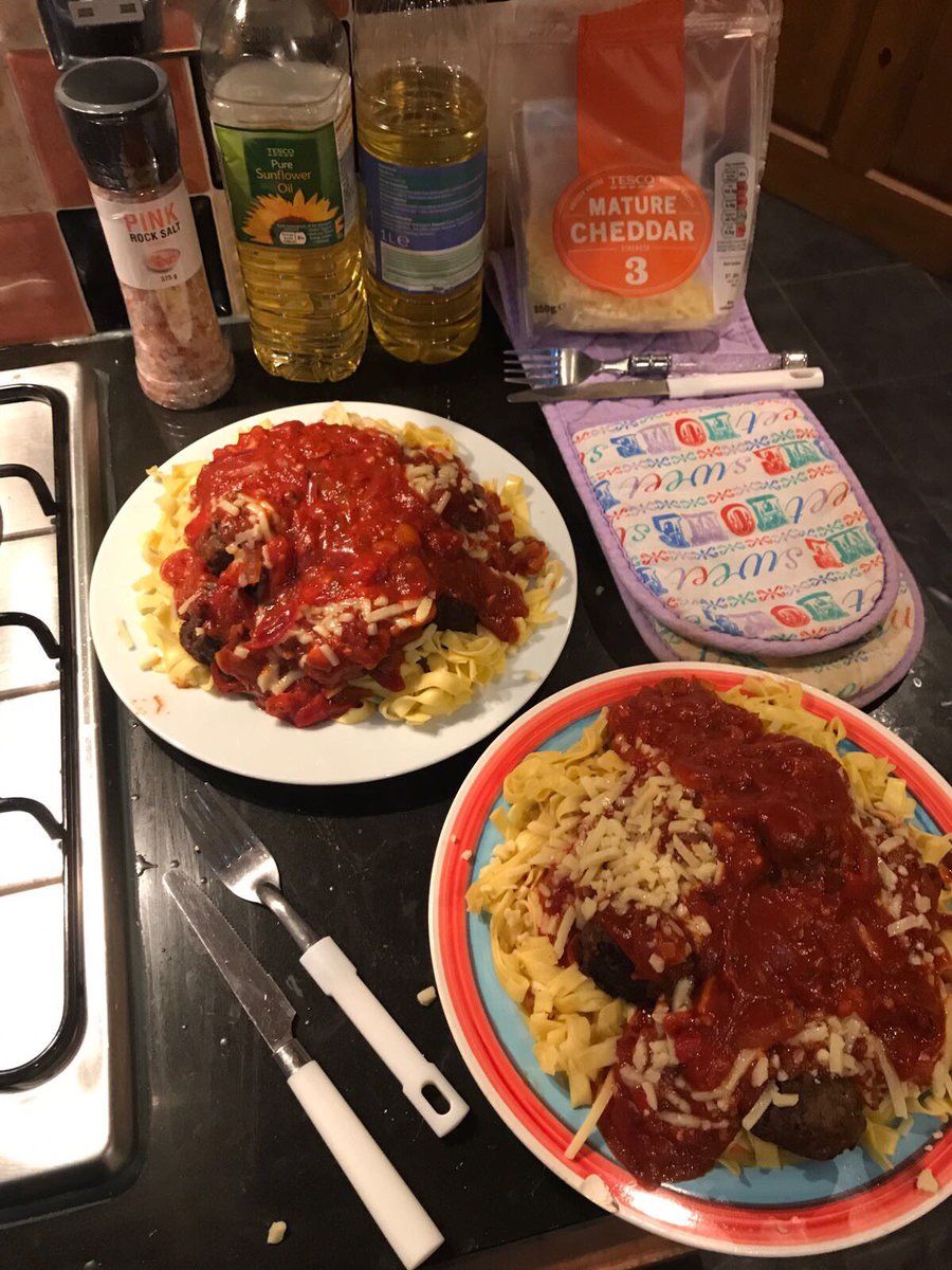 Georgehews's tweet photo. My mate thinks he can cook what you think @GordonRamsay spaghetti meatballs? https://t.co/cjSvyzWI4O