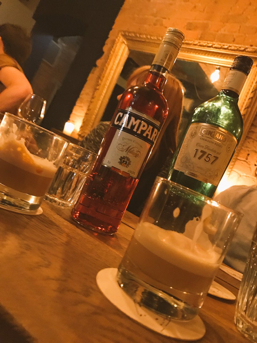 Finishing off at @FurnivalsWell for the awesome #NegroniJourney with the incredible <a href="/cocktailkate55/">Cocktail Kate</a>. Beautiful venue. 👌🏽😍🥃