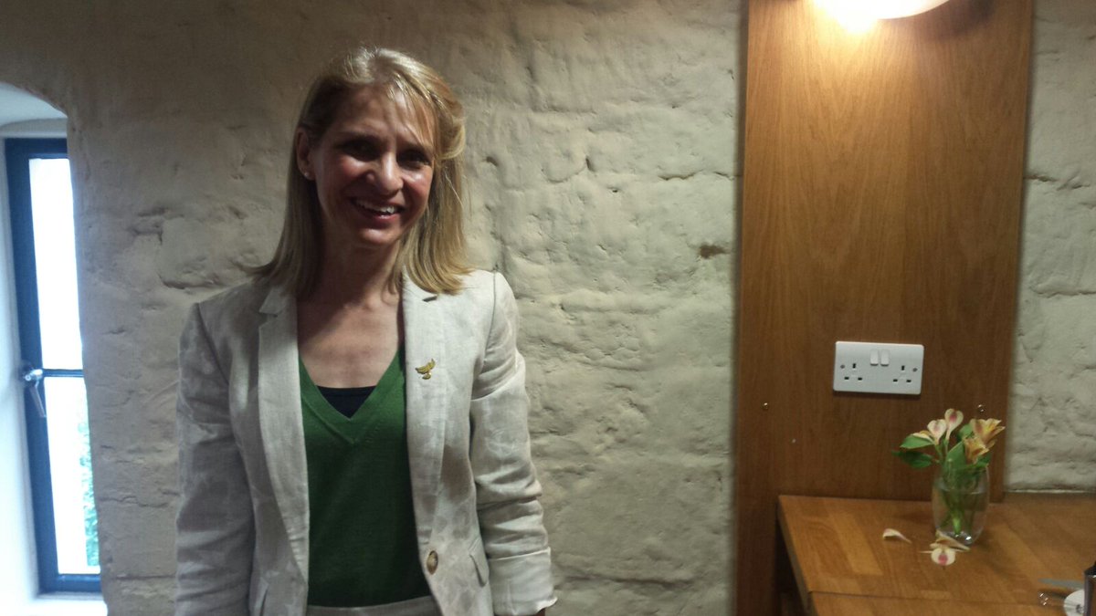 bathlive's tweet photo. Big interview: Wera Hobhouse...
https://t.co/dli57Ghp9w #bathdecides #ge2017 https://t.co/P9qQrm9k1h