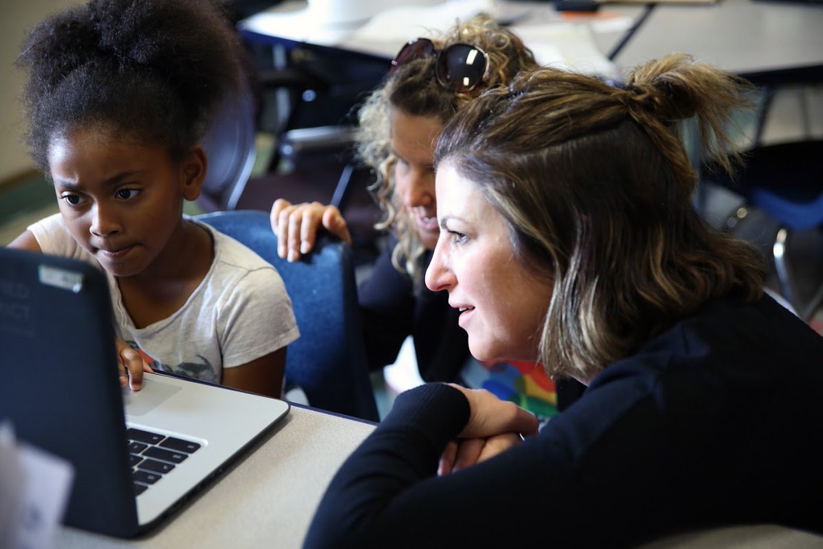 Vic_Rudd_Tintri's tweet photo. @SupDevinOUSD from team @ MIND best wishes for your next chapter. Appreciate your partnership helping OUSD Students love math. Vic https://t.co/A14SK7DmNf