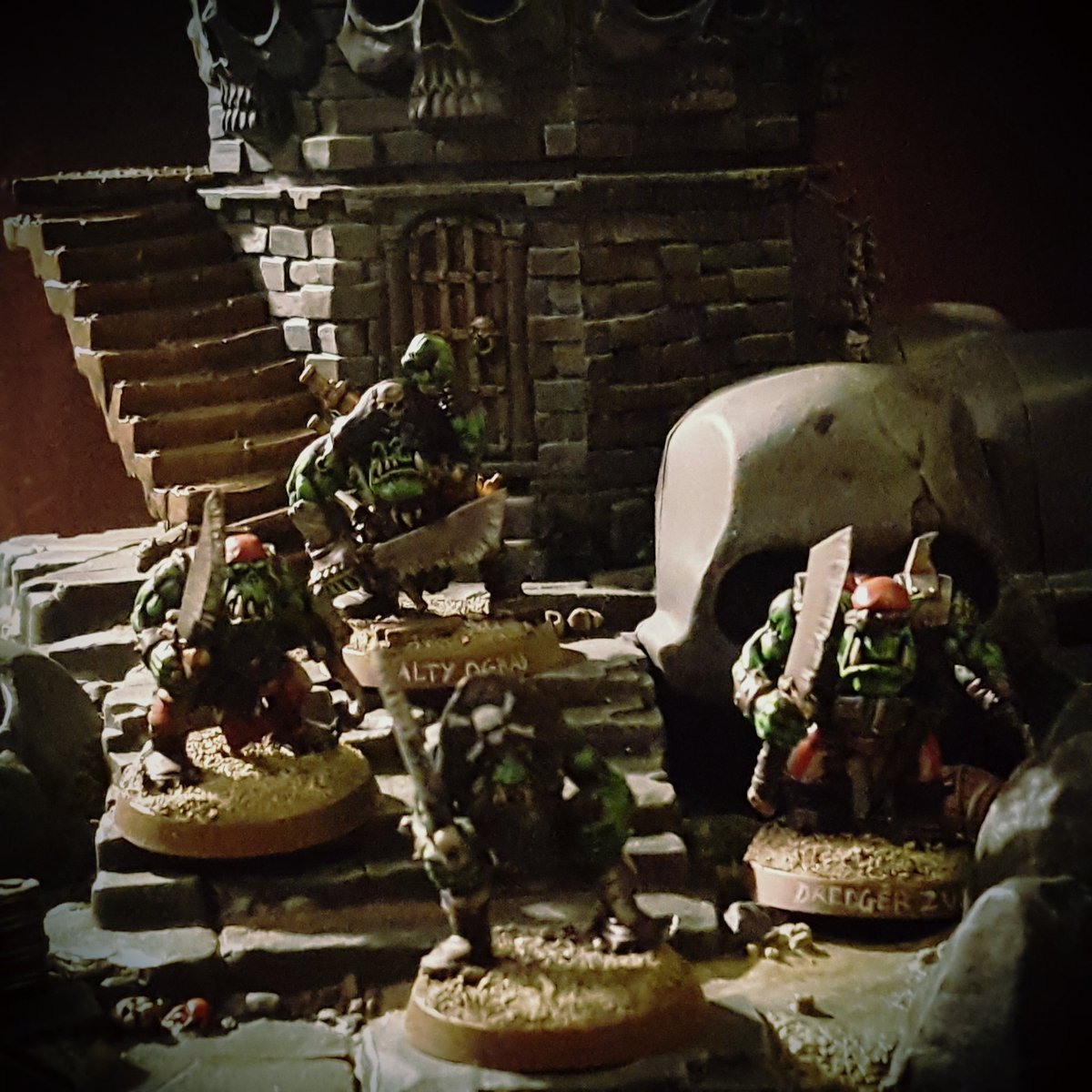 WarbossKurgan's tweet photo. Kaptain Salty Ogbad and #theOgresuns begin their adventures in The Harrowmark.
(35 Renown)
#AoSSkirmish #Blackrocks #Wortbad #AgeOfSigmar https://t.co/YAi43h1mAy