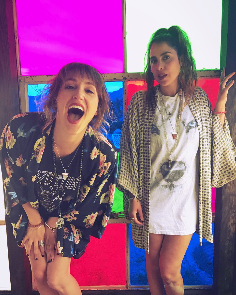 I just love a good release day! Listen to new music now @ fanlink.to/karmic-phases ---> It's a banger <a href="/thisiskarmic/">Karmic</a> <3 xoxo