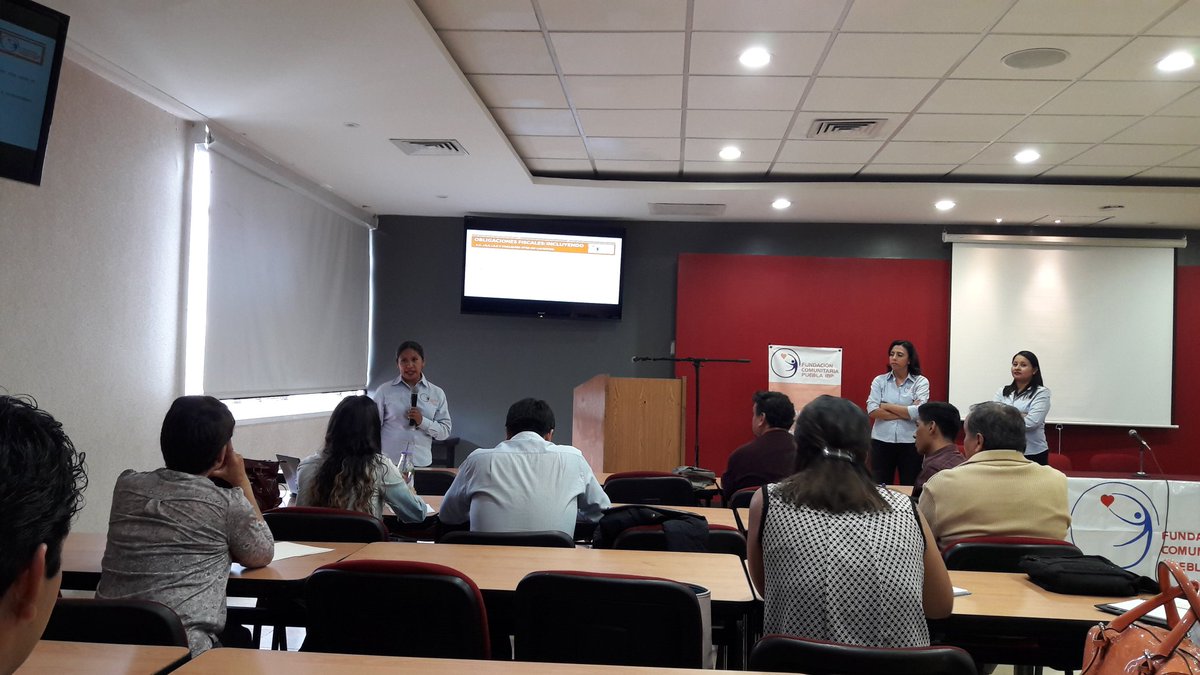 downtownac's tweet photo. En sesión de fortalecimiento de fondos con Fundación Comunitaria Puebla. #fcppuebla https://t.co/XqELHQff4q