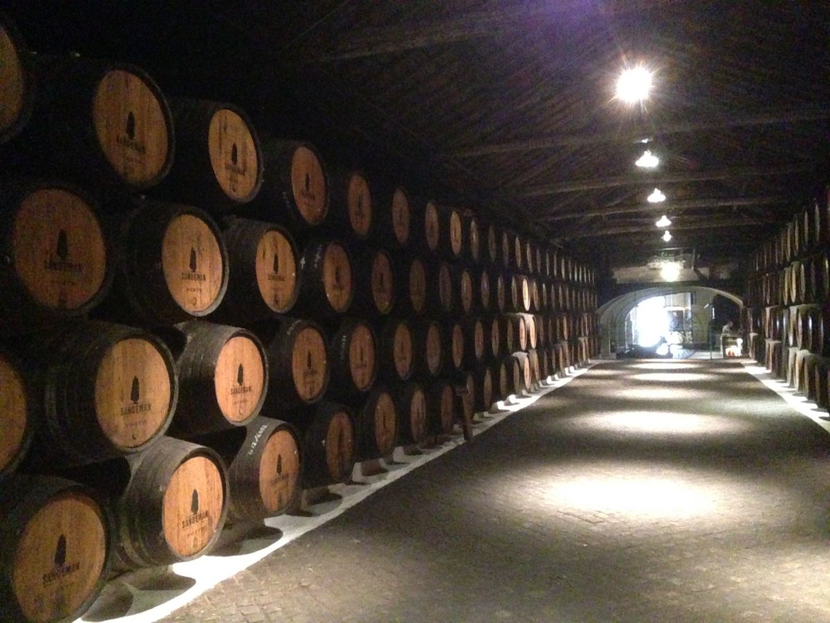 kaye_miles's tweet photo. Delicious #Sandeman #Tawny #Port sleeping in Porto! @liberty_wines https://t.co/E098q2vScp