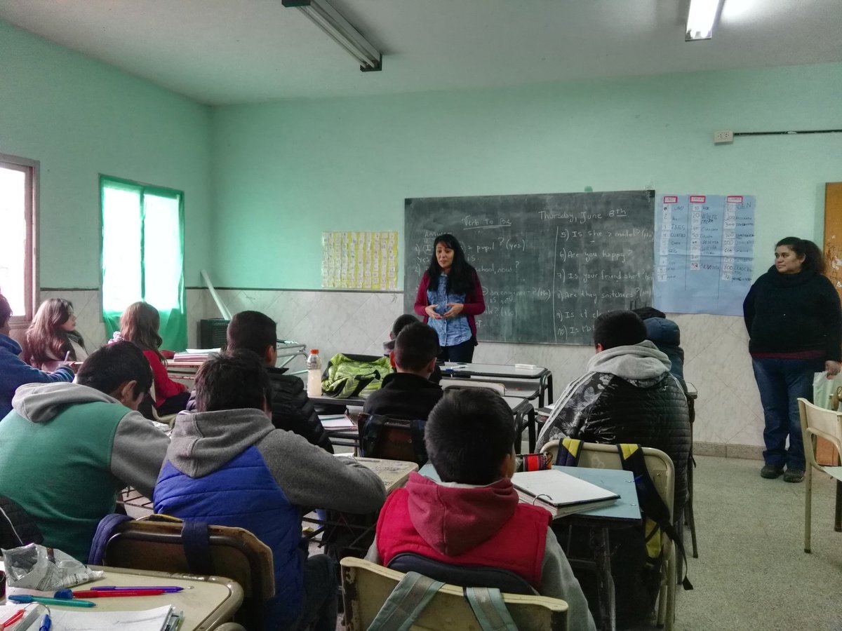 CampsMaria's tweet photo. Hoy visite a los alumnos d la EES N°31 de Pte Derqui donde construimos una rampa d acceso para  Matías. El tiene un Hermoso grupo de amigos! https://t.co/FBh56Firla
