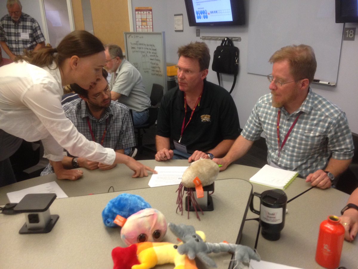 GermJuggler's tweet image. A microbiology activity on #AntibioticResistance from the genetics 2 group #CelebrationOfActiveLearning #NSSI2017 @SumInstSciTeach