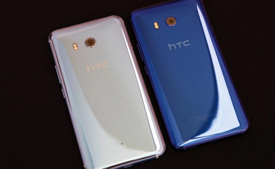 yuarmandos's tweet photo. HTC U11 will get 6GB of RAM and 128GB of storage https://t.co/weKbN8ZUHk https://t.co/e9jxiSS0lv
