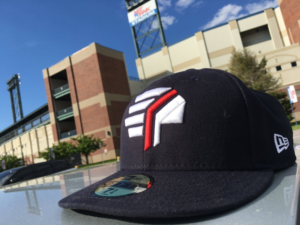 SyracuseMets's tweet photo. Don't wait, #VoteChiefs TODAY! Help us win round one! #GetOnBoard https://t.co/cBbOwScpZC https://t.co/TThmngElJe