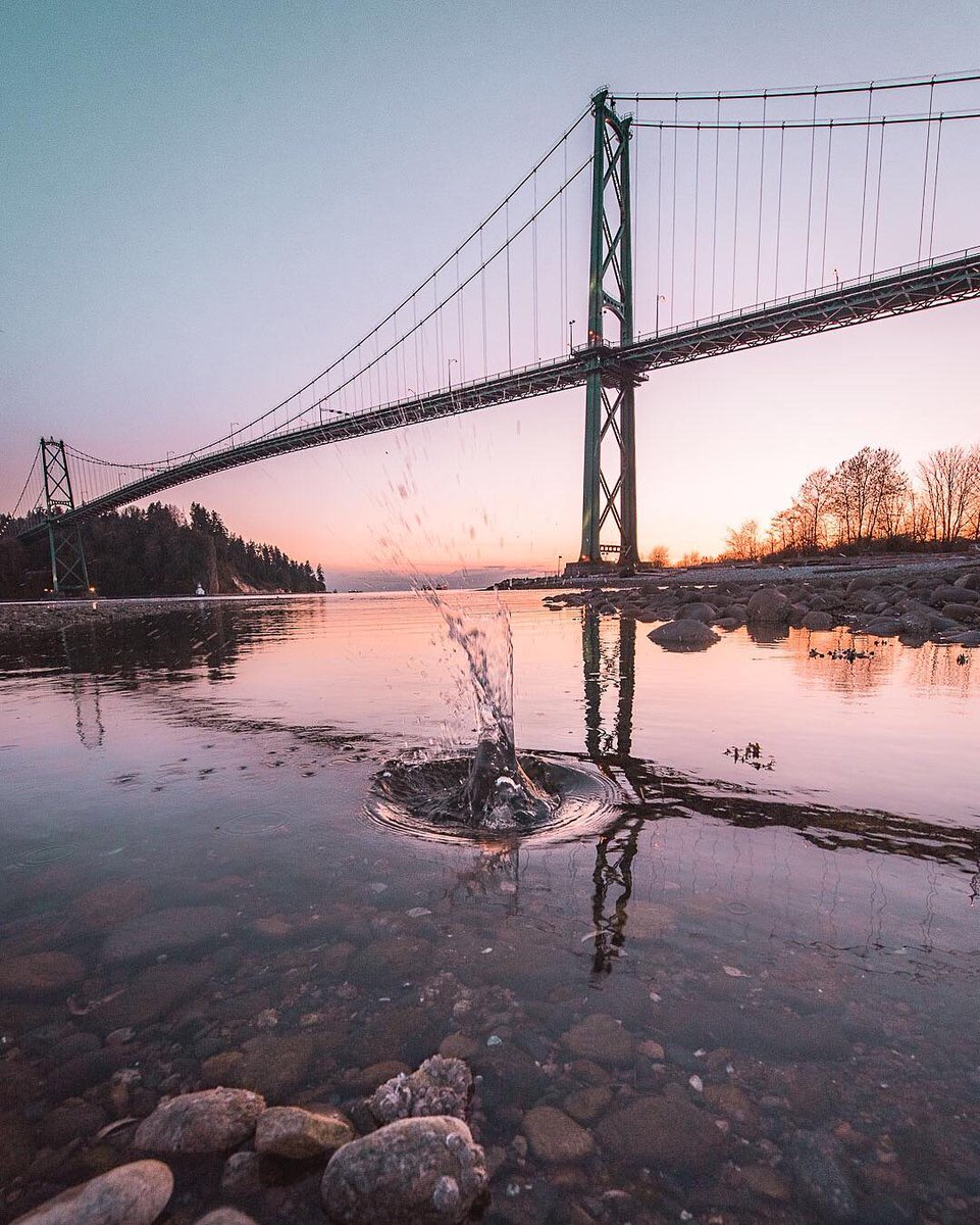 Make waves. #LionsGateBridge

📷: instagram.com/lensodyssey