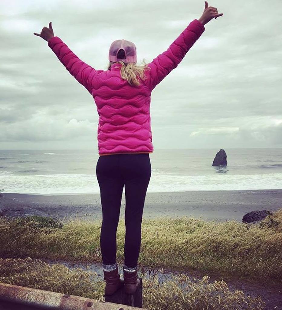 gosportit's tweet photo. #Repost @mandicanada Stoked to be wearing my Go Sport-it leggings during the @internationalwindsurfingtour in the … https://t.co/1AHz7aZlpC https://t.co/bTdDZrltL3