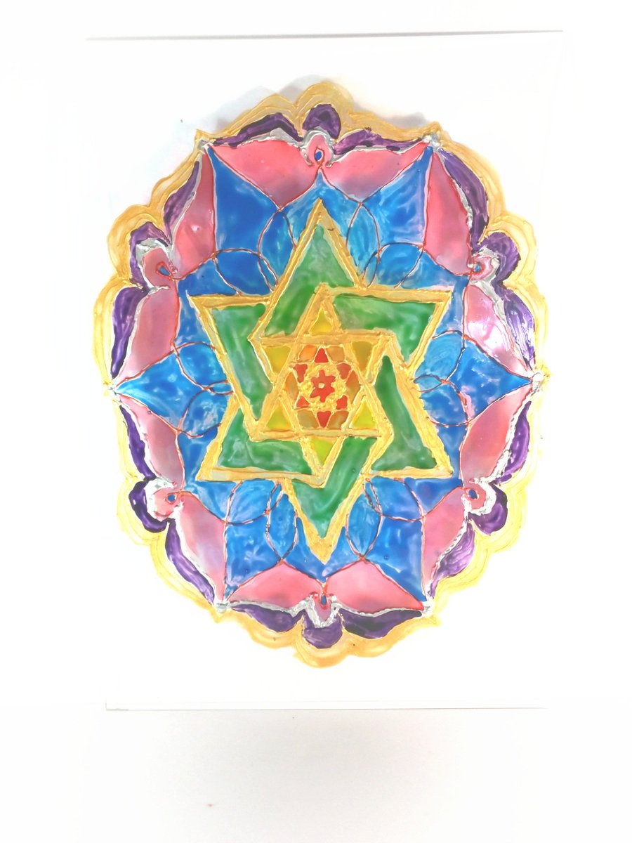 Mmisterepic's tweet photo. #Etsychaching #etsy #etsyclub #etsygifts #art #mandala #sell #handmade 
Mandala painting stained glass panel
https://t.co/VP5RCHD29w https://t.co/jxRhXJjaR7