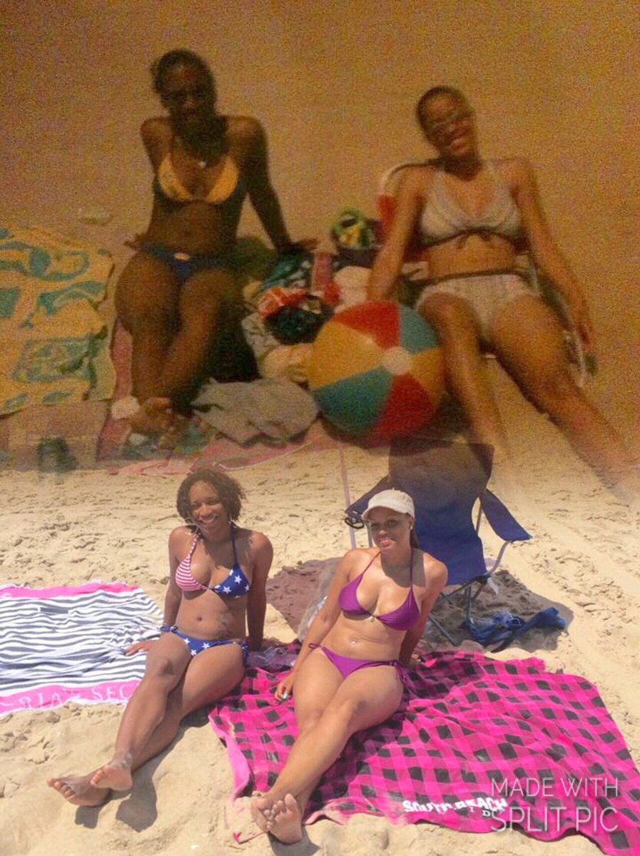nikasexyazz's tweet photo. Black don't crack #bestie over ten years ago https://t.co/1sWe7coRYT