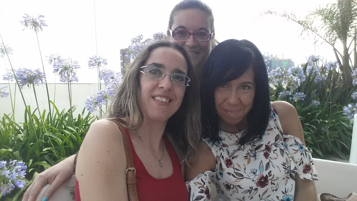 susanagc1980's tweet photo. Sumando mas momentos con ellas!❤ ... #equipoBase #amigas #deterracitas https://t.co/XJ3gblRTyR