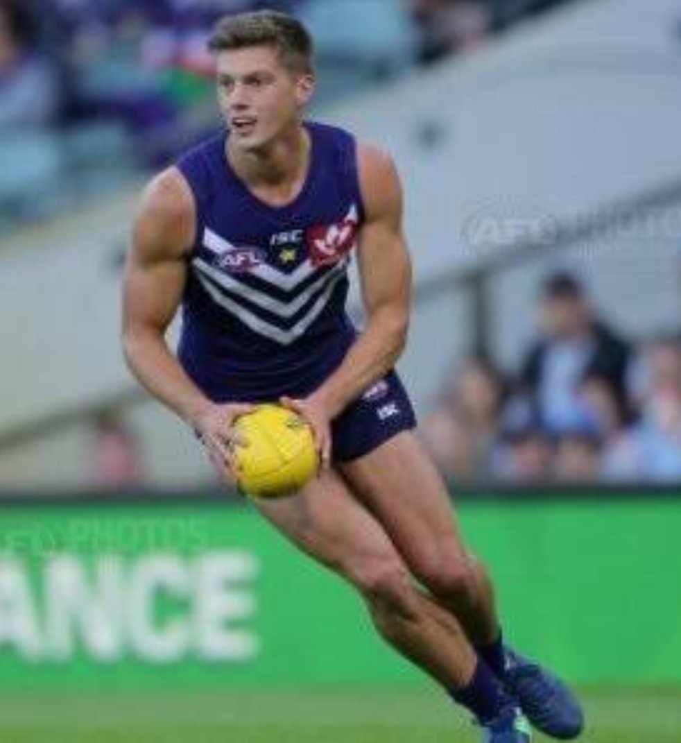 Good luck to our Saints young Guns Darcy Tucker &amp; Jarrod Berry clashing in the <a href="/freodockers/">Fremantle Dockers</a> v <a href="/brisbanelions/">Brisbane Lions</a> match this weekend!