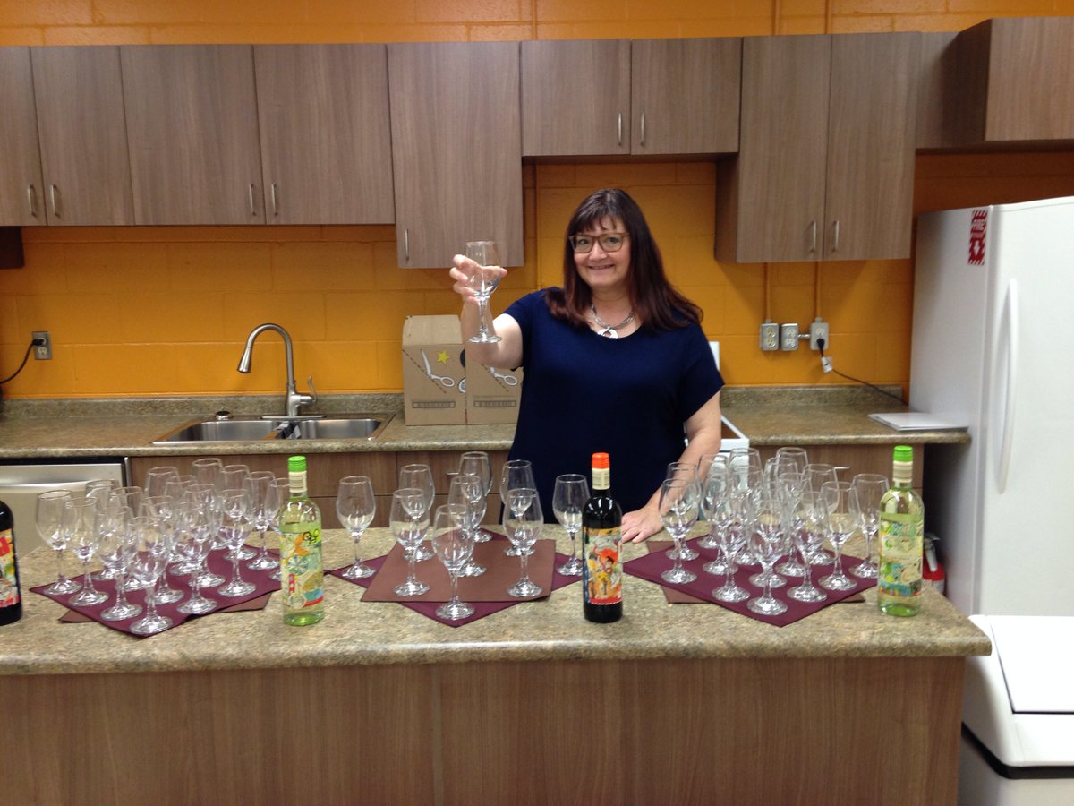 S.C. Chamber (@swiftchamber) on Twitter photo Cheers to what will be another successful Chamber on Tap & Uncorked. Come say hello to Kimi and the rest of the staff <a href="/SCAbilities/">SaskAbilities SC</a> Cheers to what will be another successful Chamber on Tap & Uncorked. Come say hello to Kimi and the rest of the staff <a href="/SCAbilities/">SaskAbilities SC</a>
