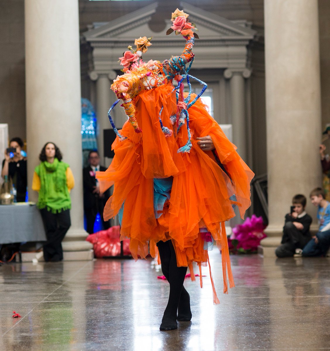 Four DC artists bring the museum to life in a magical moonlit performance, don't miss Shadow/ Casters on Saturday: s.si.edu/2rq3JMH