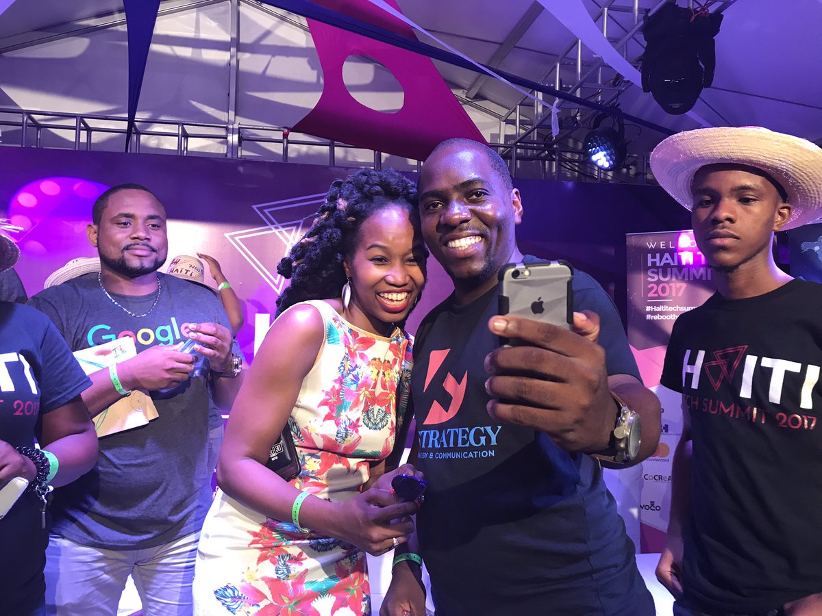 FitoDamour's tweet photo. Good vibration with @CsouffrantNtim #haititechsummit17 #reboothaiti 🇭🇹 #FDStrategy @HaitiTSummit https://t.co/BsIDHueqBx