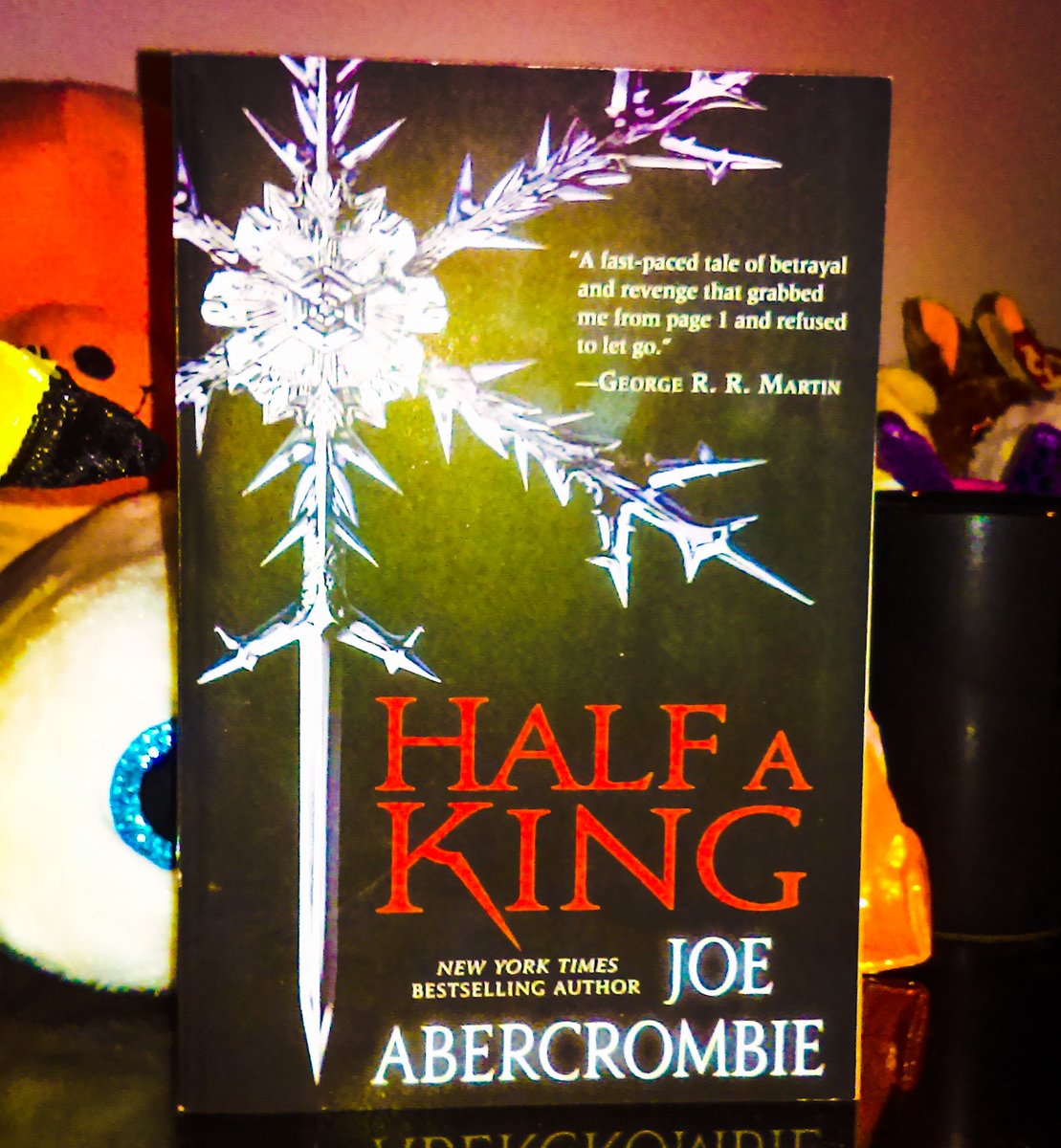 Jayne_Ink's tweet photo. #HalfaKing @LordGrimdark
Worst Part: The Sequel
Best Part: The Twists
Second-best Part: The Turns
#SciFiChat #books #review #reading https://t.co/UhyY7T4TKc