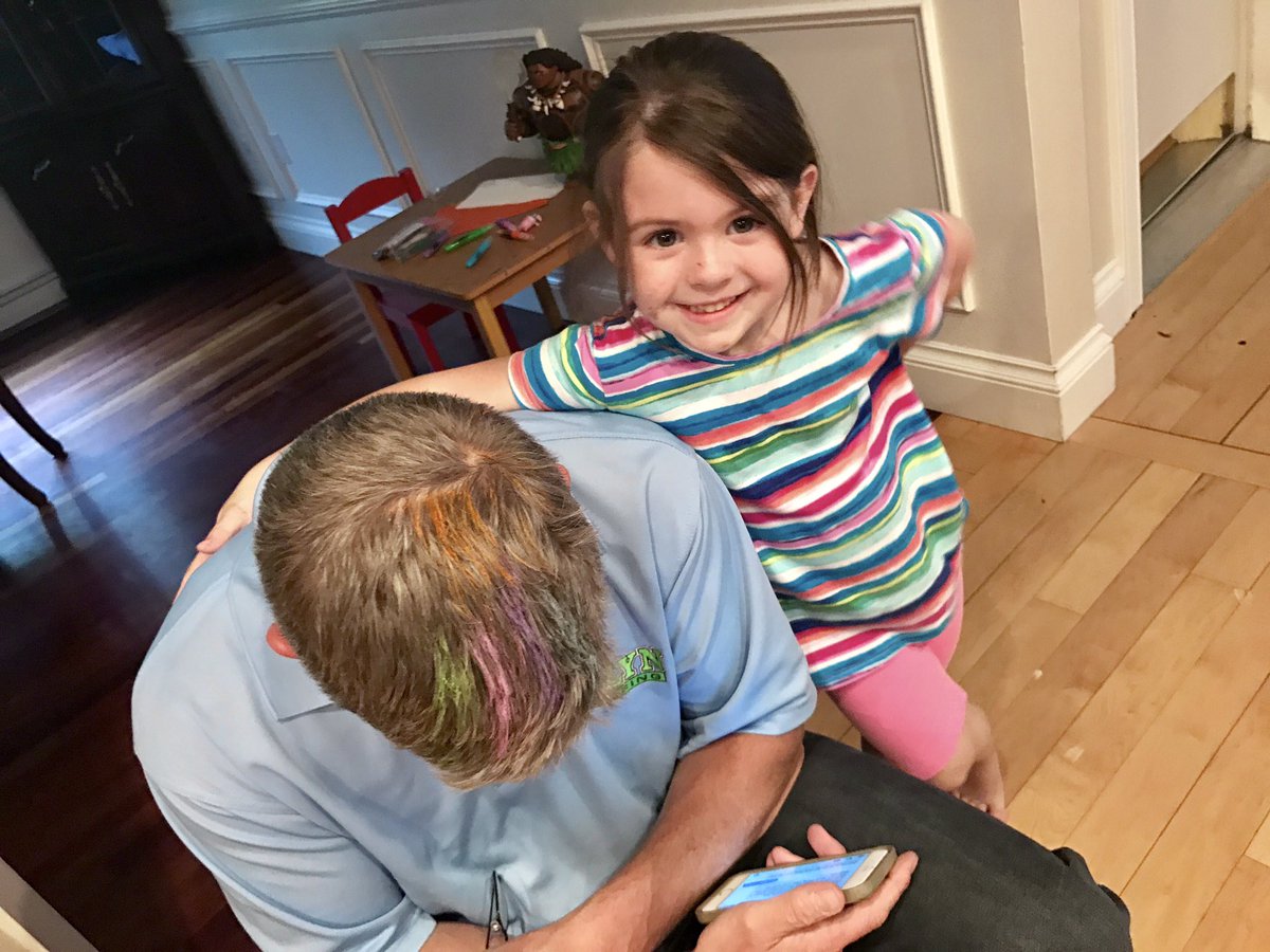 NicoleOliverio's tweet image. The best part is, I told him it washes out in the shower.... #ItDoesnt #ColoringTheGrays #7news