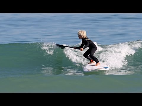 SUPCentralNet's tweet photo. #SUP Insane clip of 8YO  NateV SUP surfing paddle boarding with dolphins - https://t.co/oE0QsaTYRG #RT #Retweet https://t.co/jLZPigXTYM