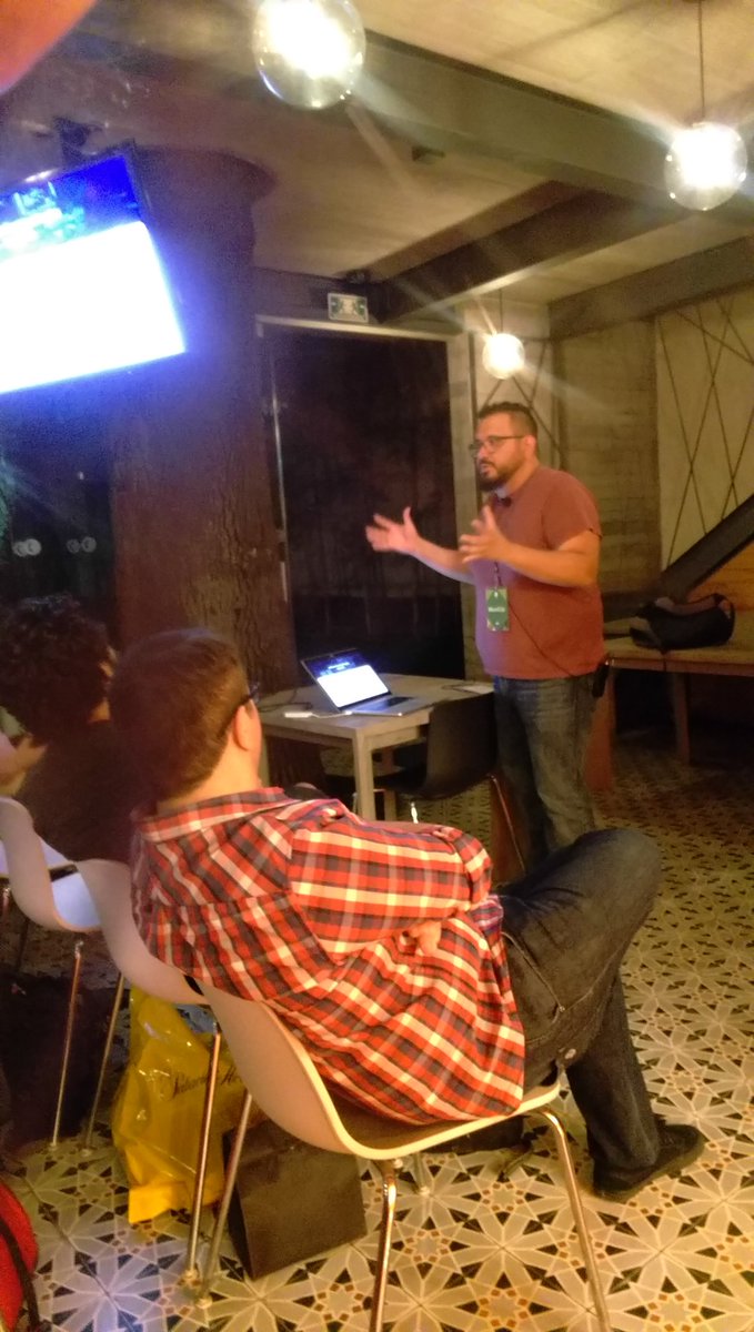 maria_fibonacci's tweet image. Friends from @planetbooking and @javamexico came to our Mexico City Go Meetup @golangmx ✌