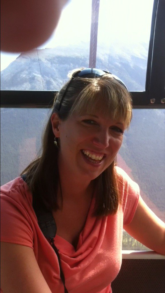 Joejoebrat's tweet photo. Happy Birthday to this hottie!
#marriedwayup #manwewerewayupintheair #banff2012 https://t.co/nYtvLqsEIJ